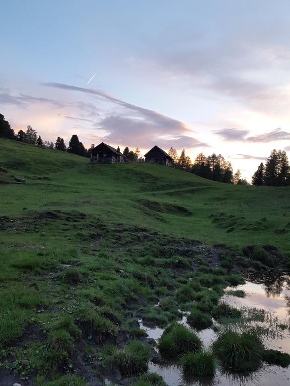 Stoderhutte Hotel Grobming Buitenkant foto