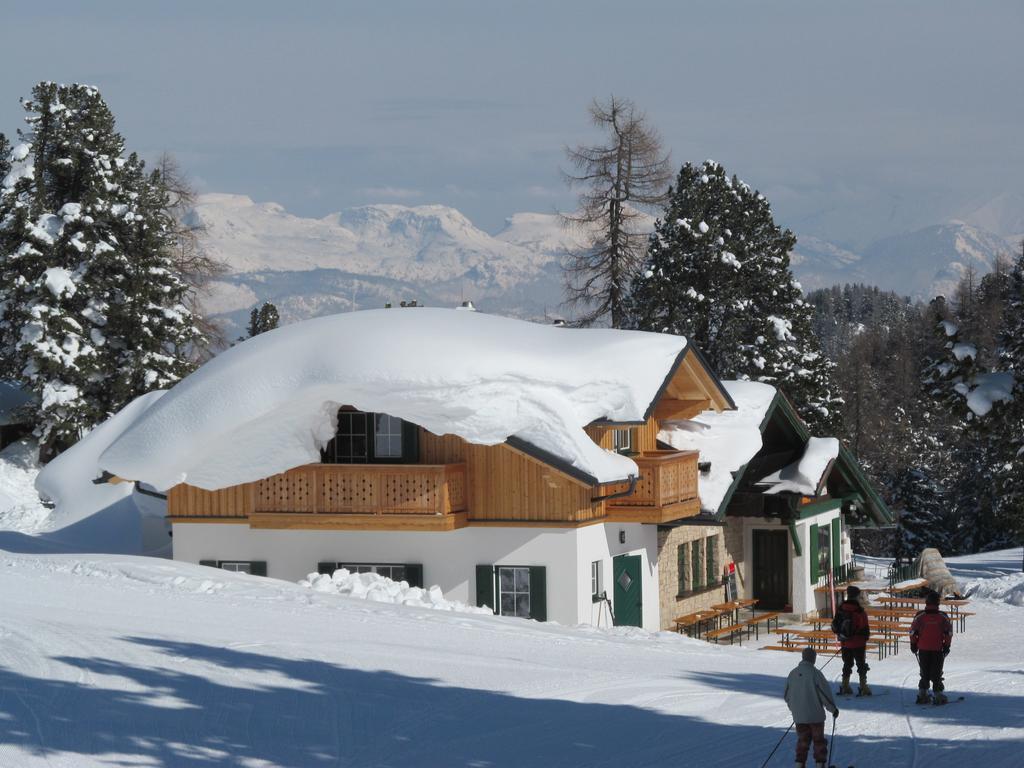 Stoderhutte Hotel Grobming Buitenkant foto